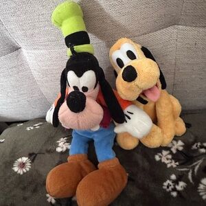 Disney Store Goofy and Pluto Plush Set